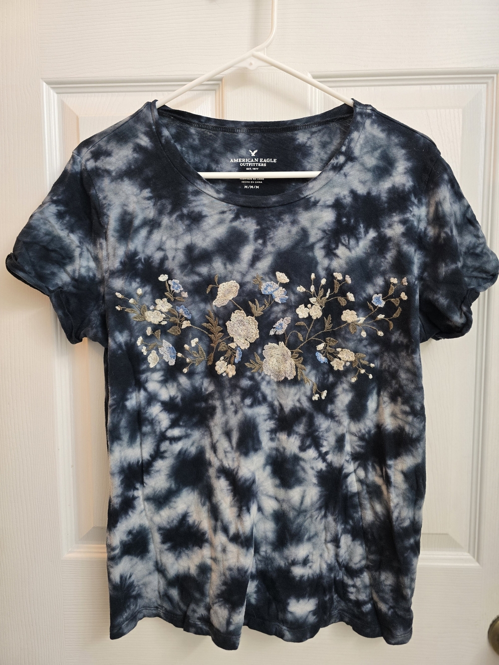 American Eagle Outfitters Navy Tie-Dye Floral Embroidered Tee